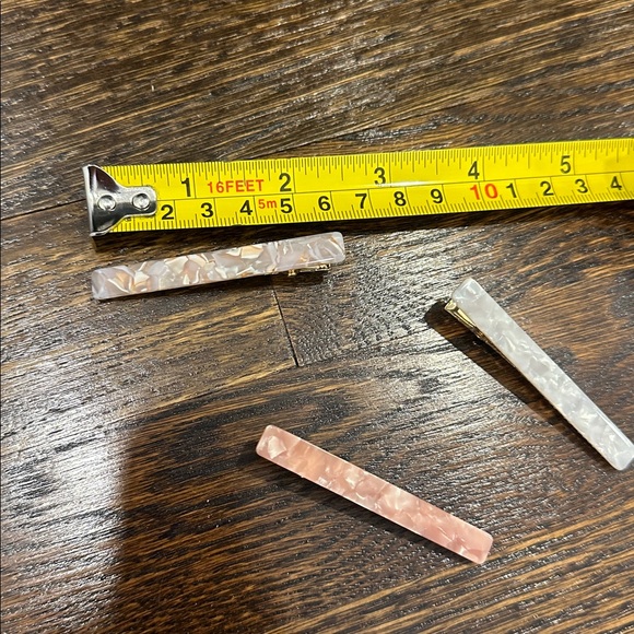 Set of 3 Barrette’s - Picture 6 of 8